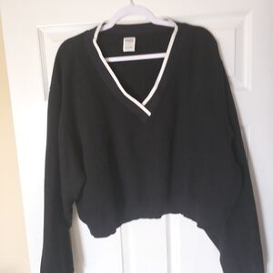 Black V-Neck Women’s Sweater with Contrast Trim